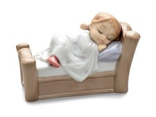 Nao By Lladro Cosy Dreams