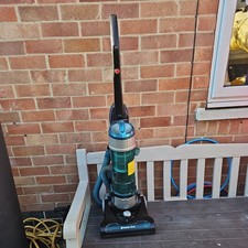 Hoover Upright Vacuum Cleaner Breeze Evo Home TH31BO02001 Black & Blue Corded