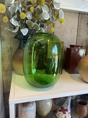 Vintage large green hand - large,
