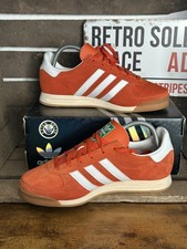Adidas Originals ® AS520 Van