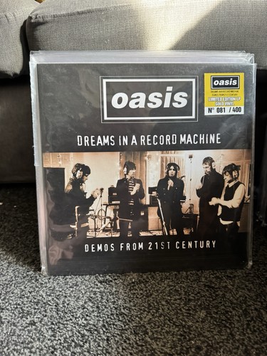 Oasis dreams a record - oasis,