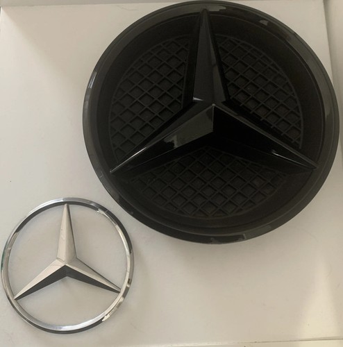 Mercedes benz black - black, radiator