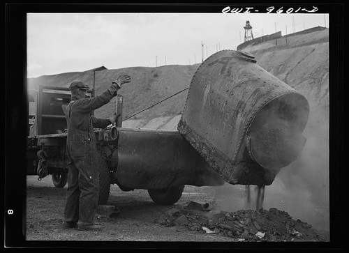 Photo butte montana 1942 - photo:butte, scrap