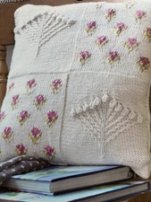 Country Living Style Cushion