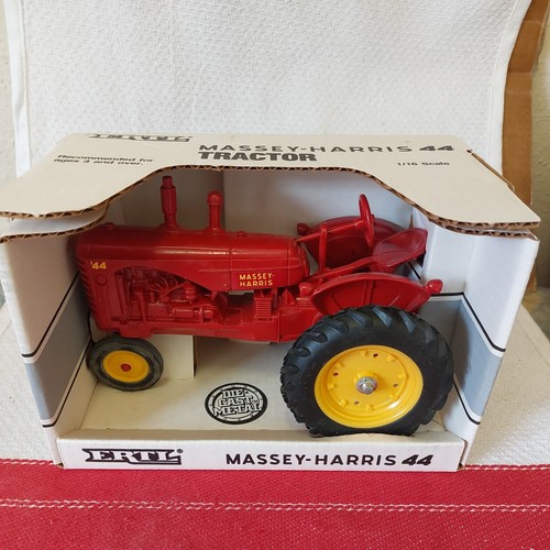 2830 ertl massey harris - ertl,