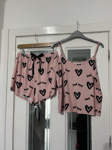 Ladies pyjamas size medium - pyjamas,