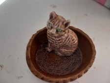 Vintage Wade England Cat  In A Basket Figurine Trinket Dish 3"