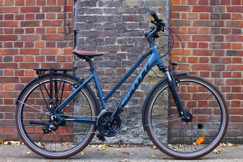 Scott sport hybrid bike - 40,