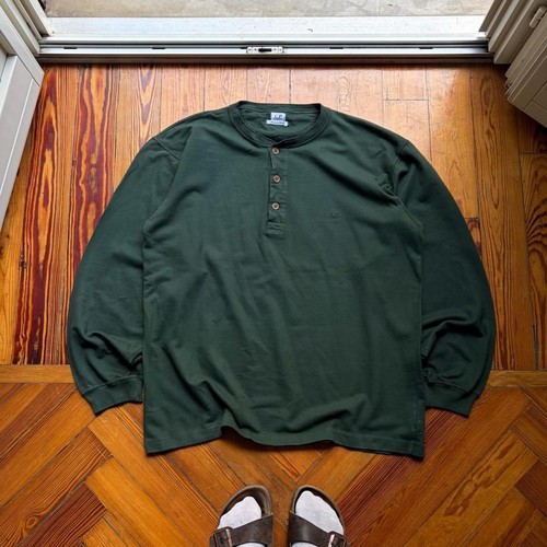 Vintage company henley t - company,