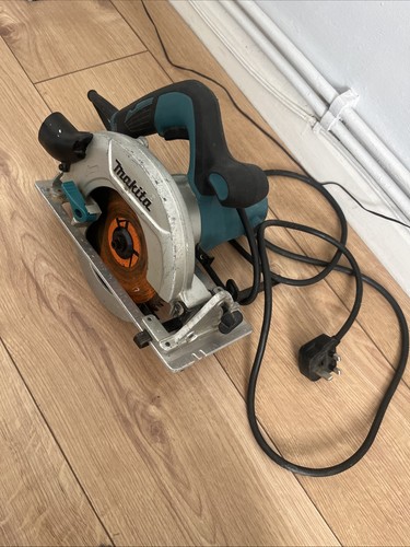 Makita hs6601 165mm circular - 165mm,