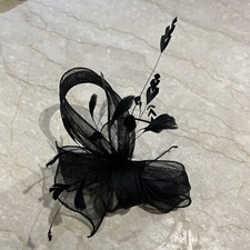 COAST FASCINATOR WEDDING HEAD