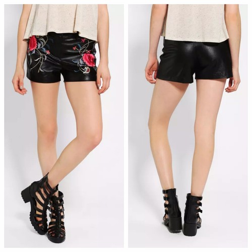 Urban outfitters staring - urban,