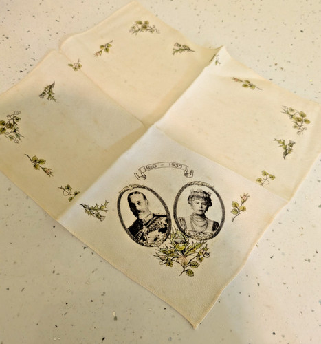 Vintage 1930s crepe
