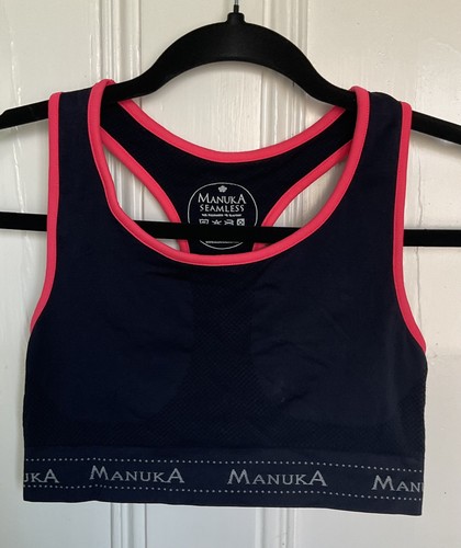 Manuka life yoga training - m,