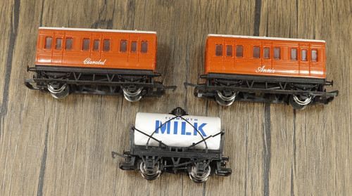 Hornby thomas annie and - hornby,