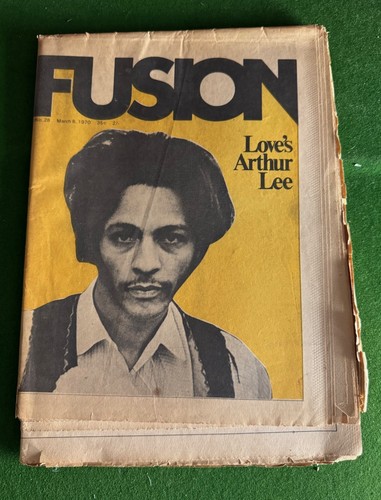 Fusion magazine love s - fusion, love's