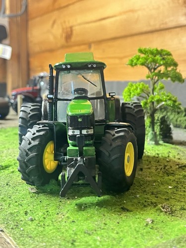 John deere 6920 - deere, britains