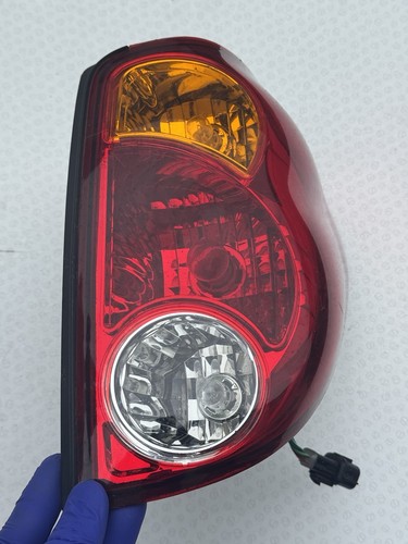Mitsubishi l200 rear light - l200,