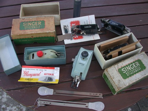 Vintage buttonholers singer - 5,