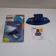 2 x Fiskars Punches - 2-in-1 Circle Border Punch Victorian & Snowflake