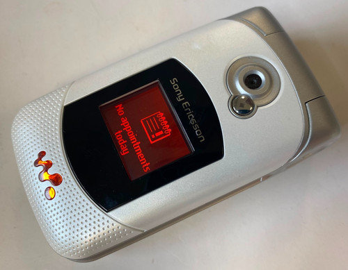 Sony ericsson w300i - sony, mobile