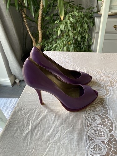 Ladies shoes size - , 4