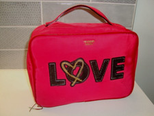 VICTORIA'S SECRET LARGE RED  TRAVELLER MAKE UP / TOILETRY BAG COSMETIC CASE