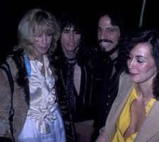 Steven Tyler wife Cyrinda Foxe & Richie Supa at the opening p - 1978 Photo 4
