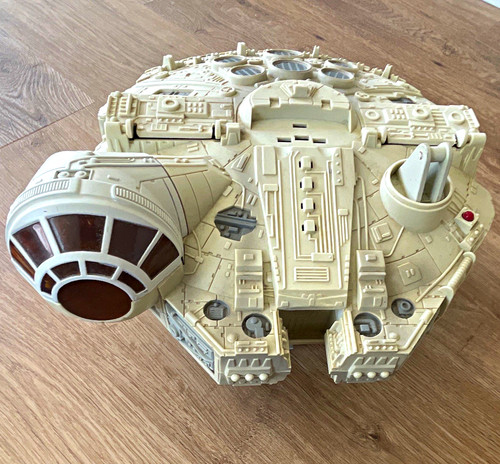 Star wars millennium falcon - star,
