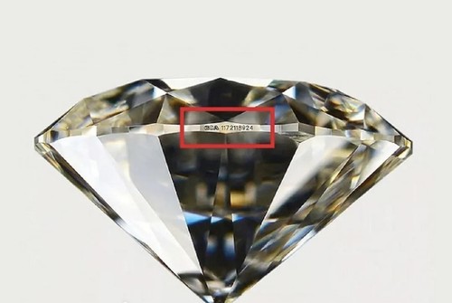 9ct natural certified - 0.9ct,