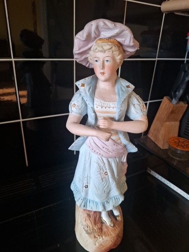 Old victorian bisque figure - old,