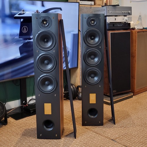 Triangle celius 202 - triangle, speakers