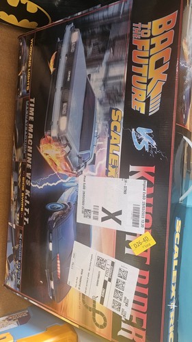 Scalextric back the future - back,