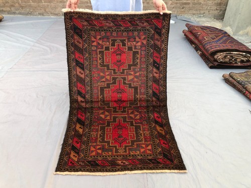 5 ft vintage afghan - x, 4'5