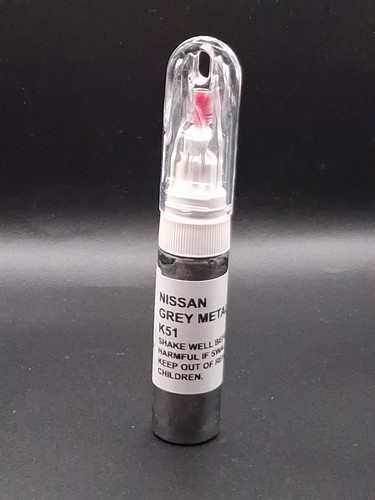 Nissan grey metallic - grey, paint