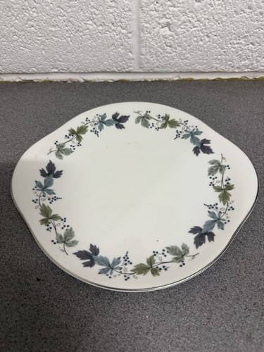 Royal doulton burgundy - burgundy, tc1001