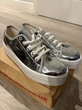 schuh silver metallic sneaker
