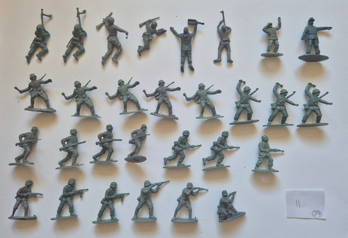 Toy soldiers scale ww2 - soldiers,
