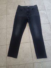 Ladies Levi's 721 high rise