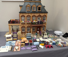Playmobil victorian mansion House 5300 with instructions and Furniture & Figures