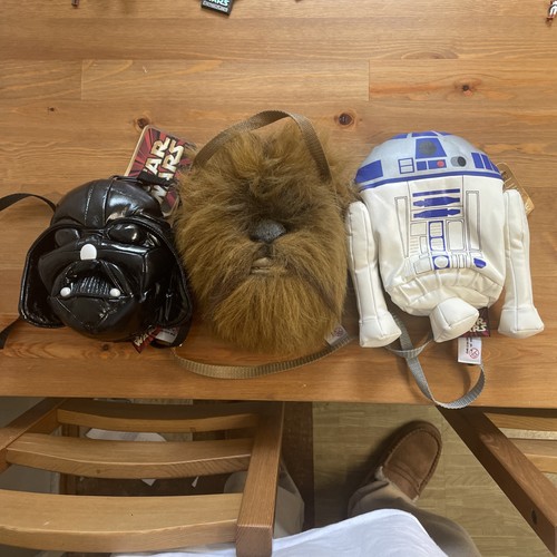 Star wars chewbacca small - •,