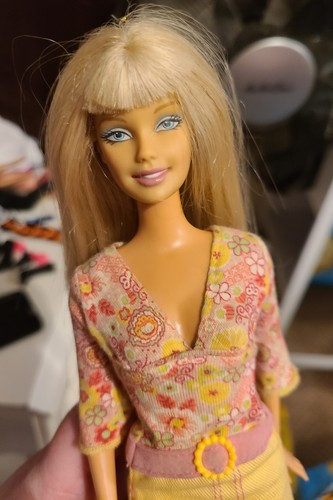 Barbie 2003 vintage hip - barbie, doll
