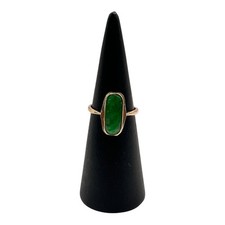9ct 9K Yellow Gold Green Jade