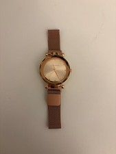 Laura Ashley Womens Mesh Strap