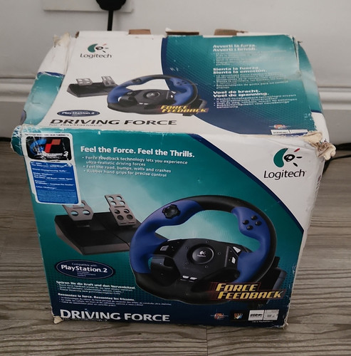 Logitech driving force - logitech,