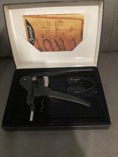 LE CREUSET SCREWPULL LEVER MODEL- MODELE PROFESSIONNEL CORKSCREW FOIL CUTTER