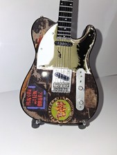 JOE STRUMMER THE CLASH  Style