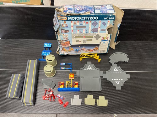 Matchbox motorcity 200 s - motorcity, 90's