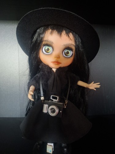 Ooak custom blythe doll - blythe,
