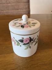 Wedgewood Hathaway Rose Design Bone China Trinket Pot. Excellent Preowned.